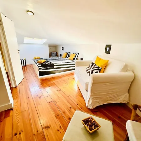 Apartment Charming Historic Duplex
